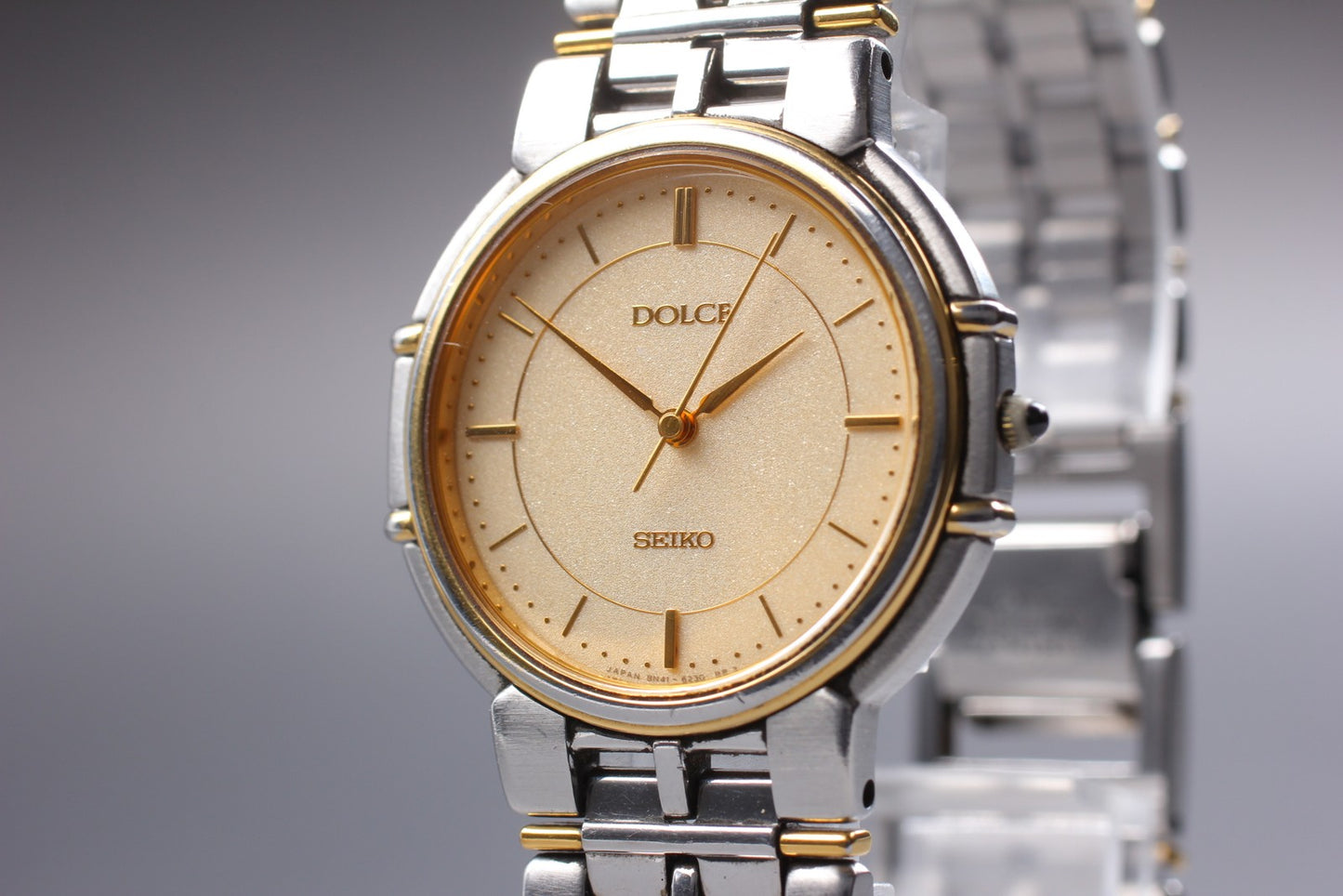 Vin.1992 [N MINT / New Batt] SEIKO Dolce 8N41-6160 Gold Quartz Men's Watch JAPAN