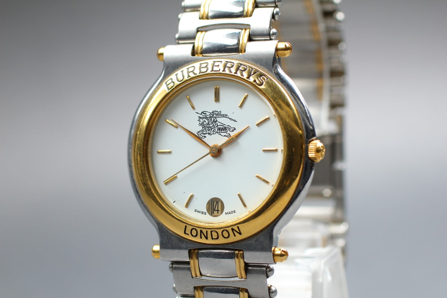 Vtg.[Near MINT w/ Box] BURBERRYS 2000 Day/Date Bracelet Quartz PAIR Watch JAPAN