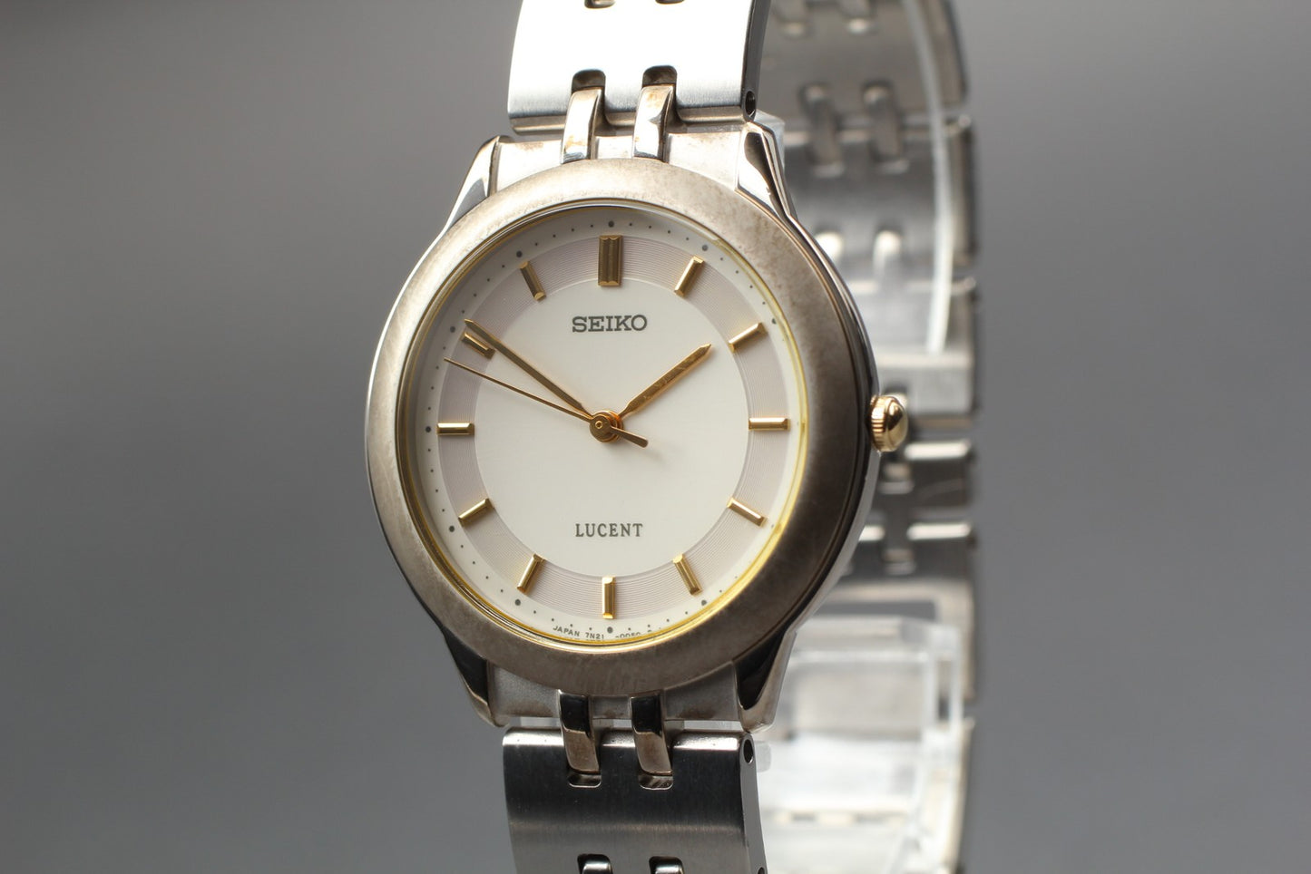 Vtg.1986  [N MINT / New Batt]  SEIKO Lucent 7N21-0030 Quartz Ladies Watch JAPAN