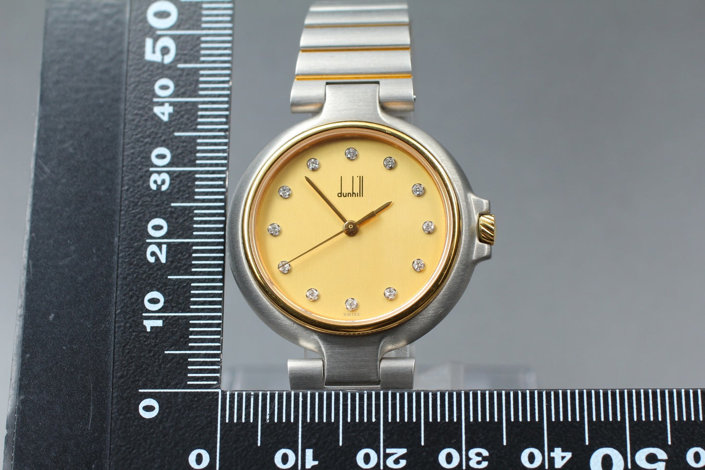 [N MINT] DUNHILL P00V 12P Diamond Round 33mm Bracelet Quartz Men's Watch JAPAN