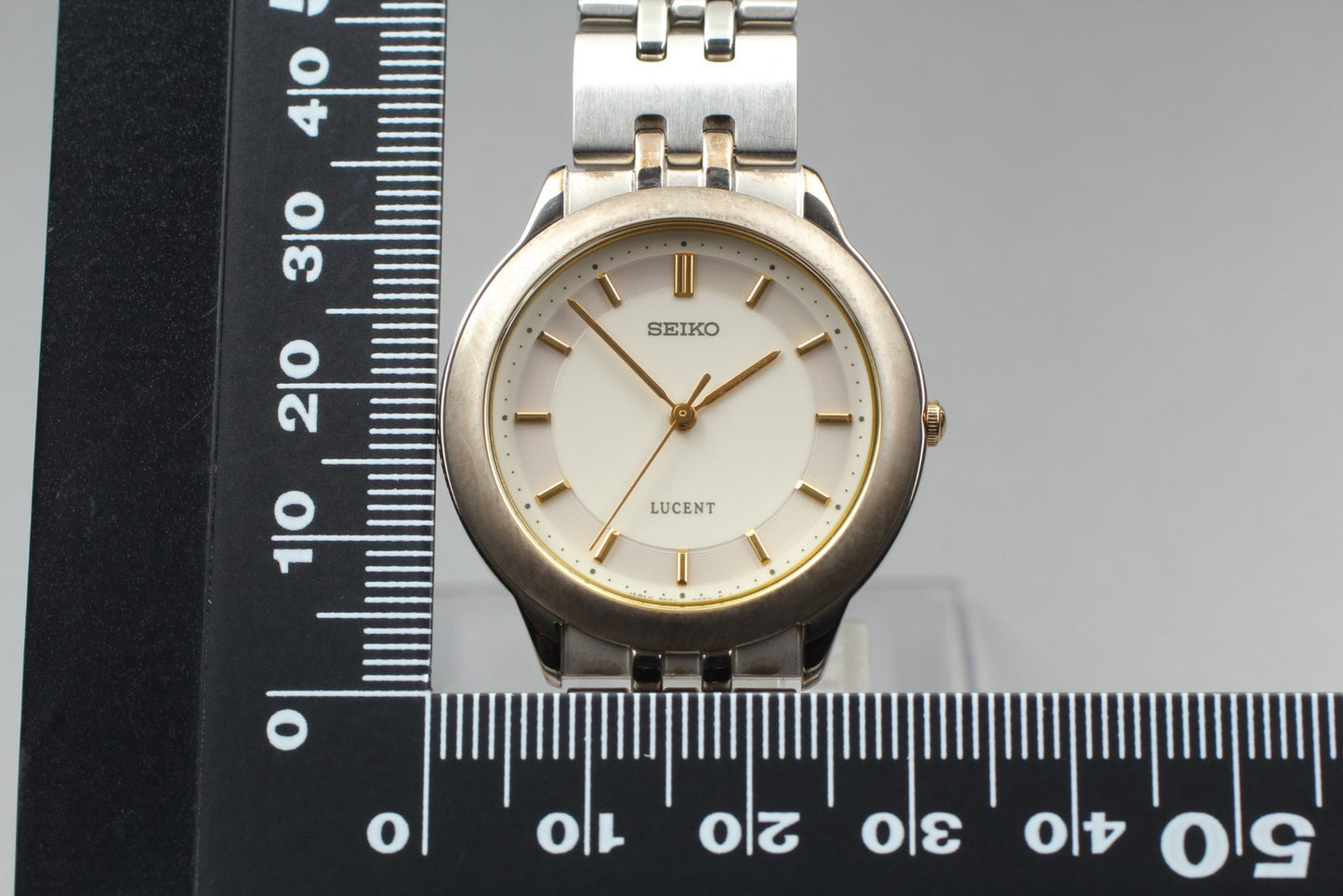 Vtg.1986  [N MINT / New Batt]  SEIKO Lucent 7N21-0030 Quartz Ladies Watch JAPAN