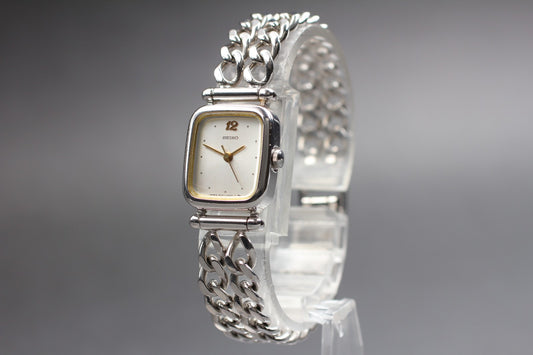 Vtg.1985 [Near MINT] SEIKO 2C21-5360 Tank Bracelet Quartz Ladies Watch JAPAN
