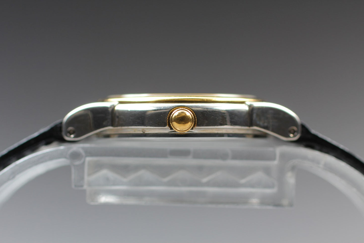 Vtg.1994 [N MINT] SEIKO 7N01-6880 Round 25mm Gold Quartz Ladies Watch From JAPAN